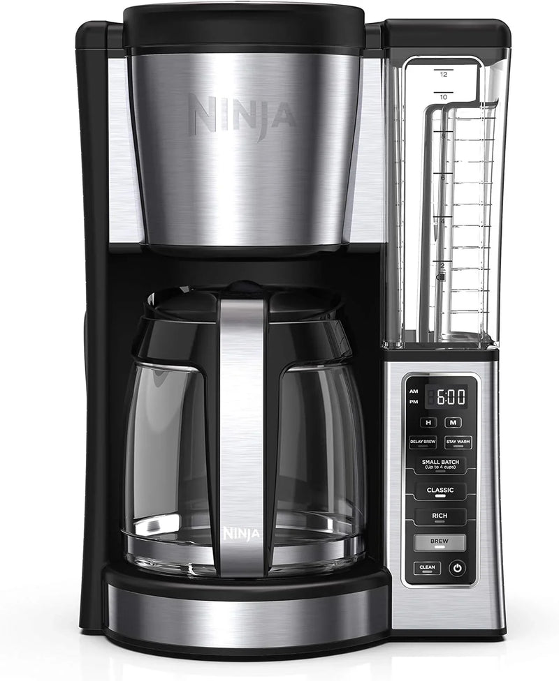 Programmable coffee machine, featuring two brewing modes, adjustable pre-heating plate and delayed brewing function P6