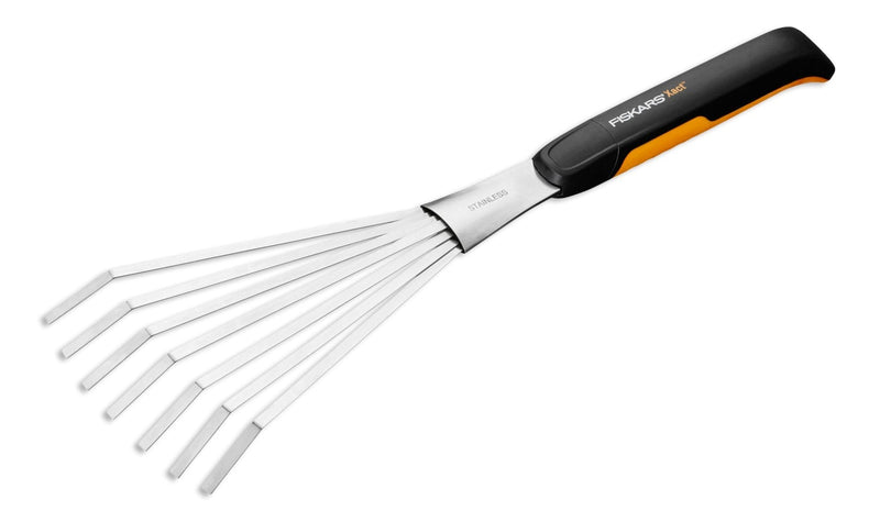 Fiskars Xact rake P0