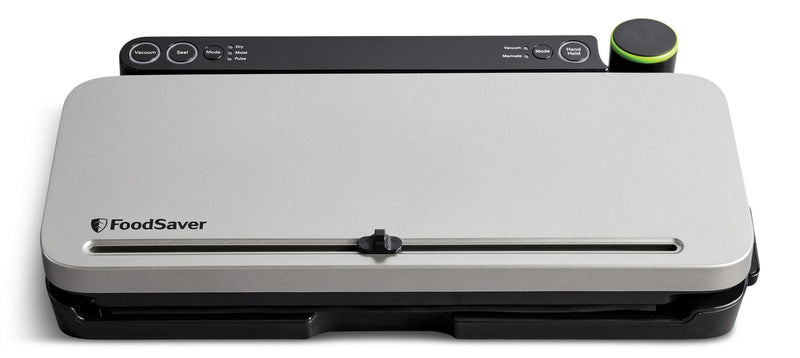 Foodsaver Vacuum Sealer + 4 Heat-Seal Rolls/Bags P9