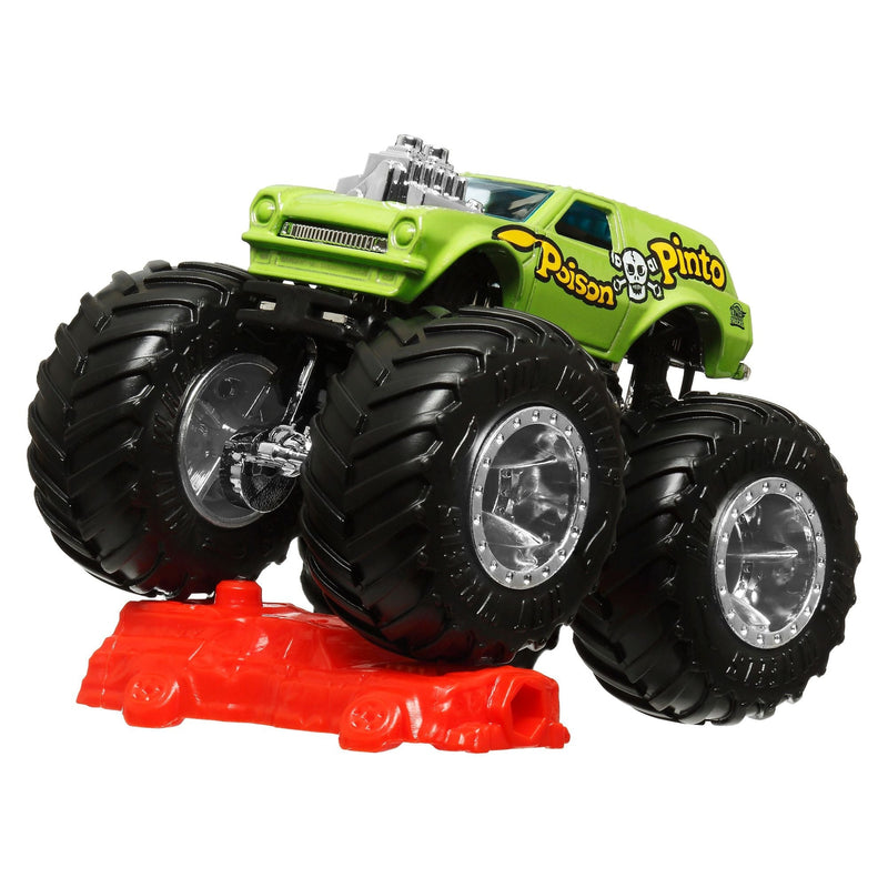 Hot Wheels 1:64 Die-Cast Monster Truck With Connect & Crash Car, Assorted Models, Ages 3+ R6
