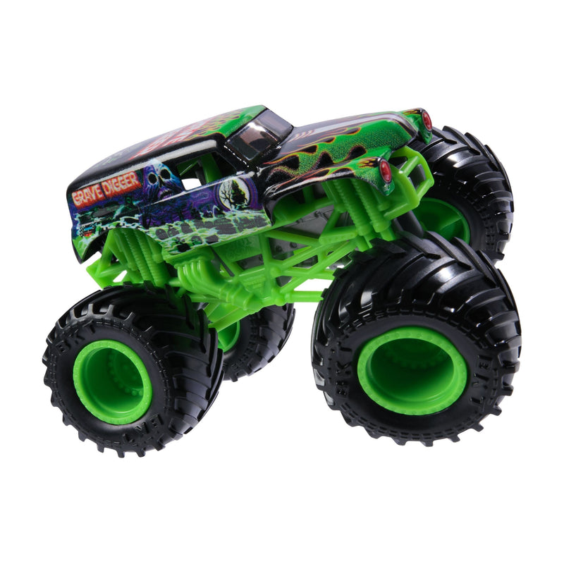 Monster Jam 1:64 Die-Cast Collectible Monster Truck Toy with Driver Figure, Assorted, Ages 3+ P2