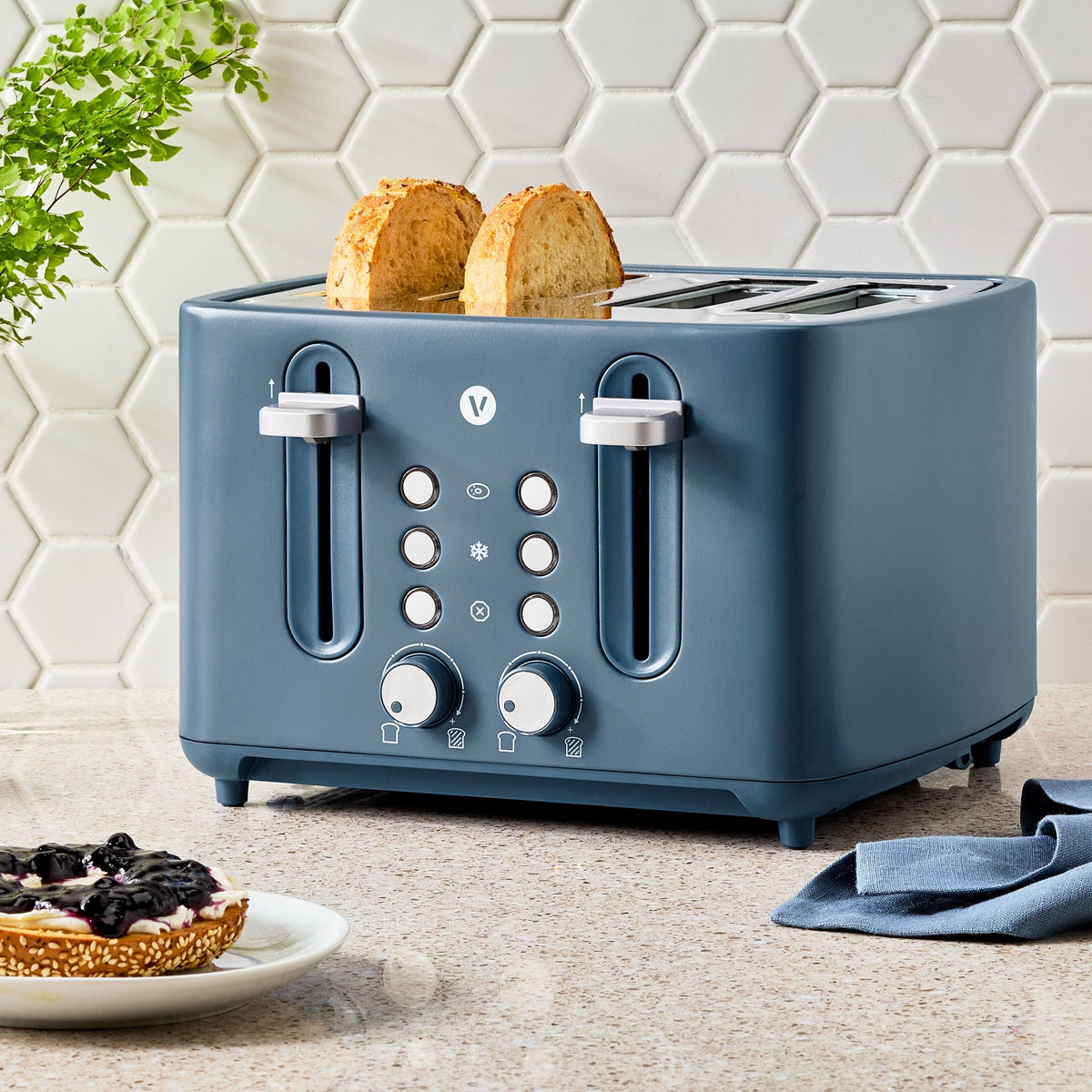 Vida 4-Slice Toaster with Extra-Wide Slots, Bluefin