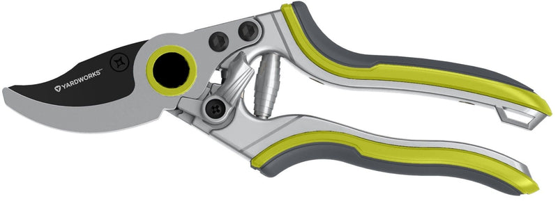 Yardworks Bypass Pruner with TPR Grip Y0